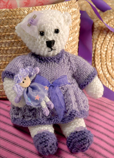 Pippa Dolly Bear to Knit